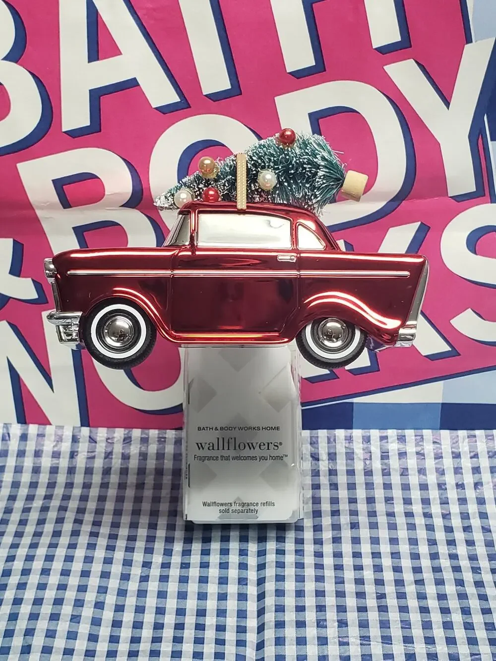 BBW Mid Century Car w. Tree Wallflower Fragrance Plug In Home Scent Decor